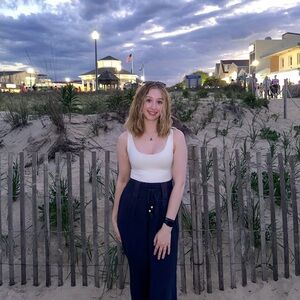 Meet your Posher, Katie